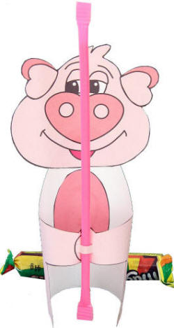 Manualidad de papel cerdito con dulce